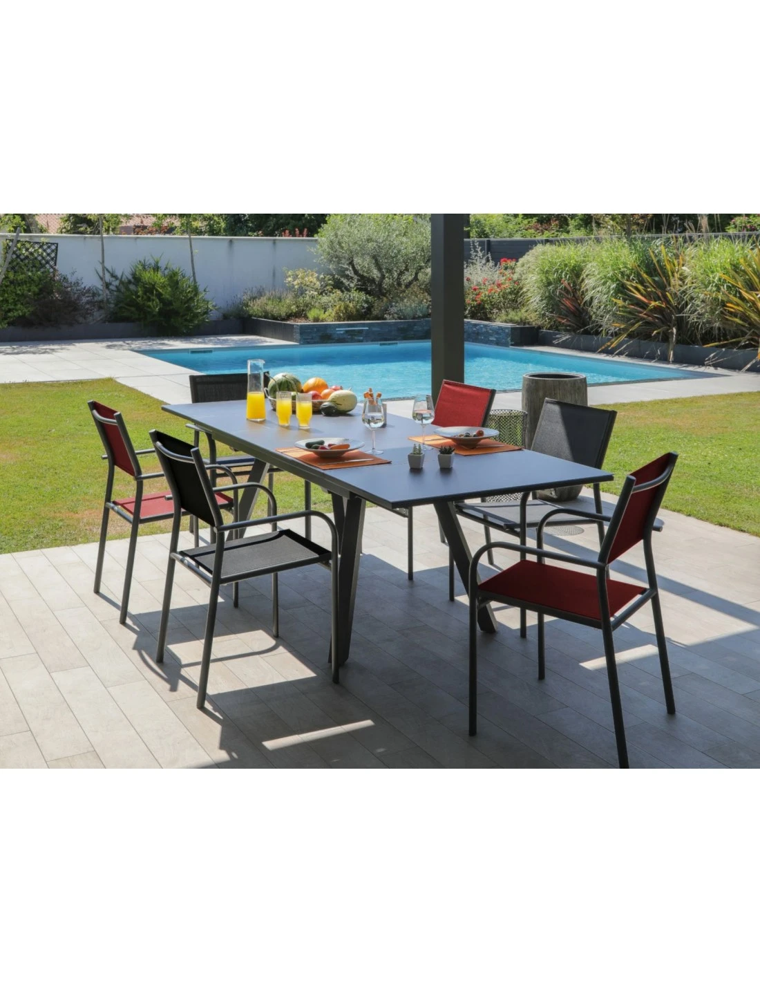 Table De Jardin AGRA Extensible 150/200/250 Cm - Aluminium Et Verre - Graphite / Gris 3 Table De Jardin AGRA Extensible 150/200/250 Cm - Aluminium Et Verre - Graphite / Gris - Image 3